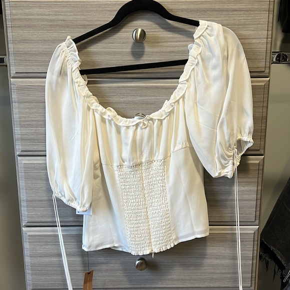 NWT Reformation Cantaloupe Top - Picture 5 of 5